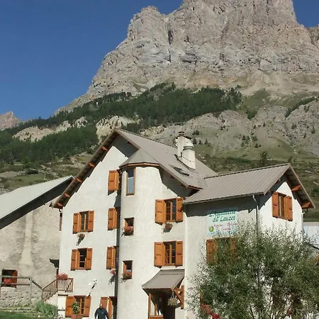 L'aiguillette Du Lauzet Pensión *